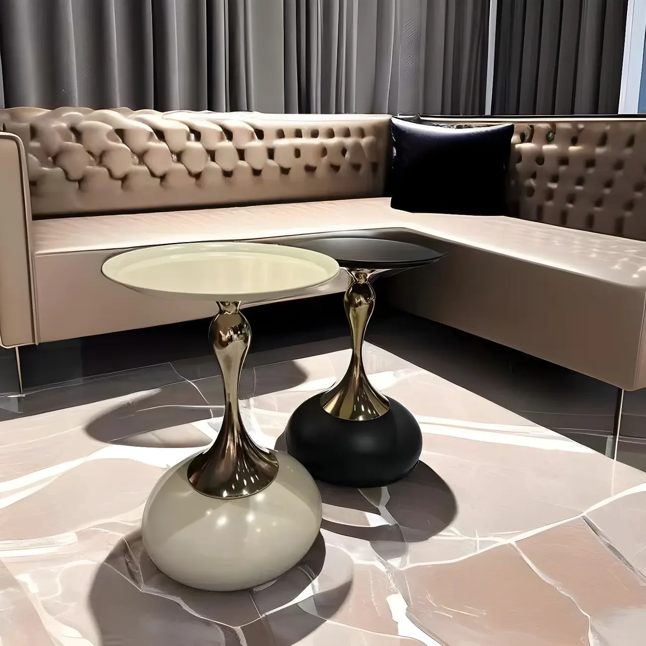 Luxurious Round Metal End Table with Tray for Living Room Image - 3 | homeyfad