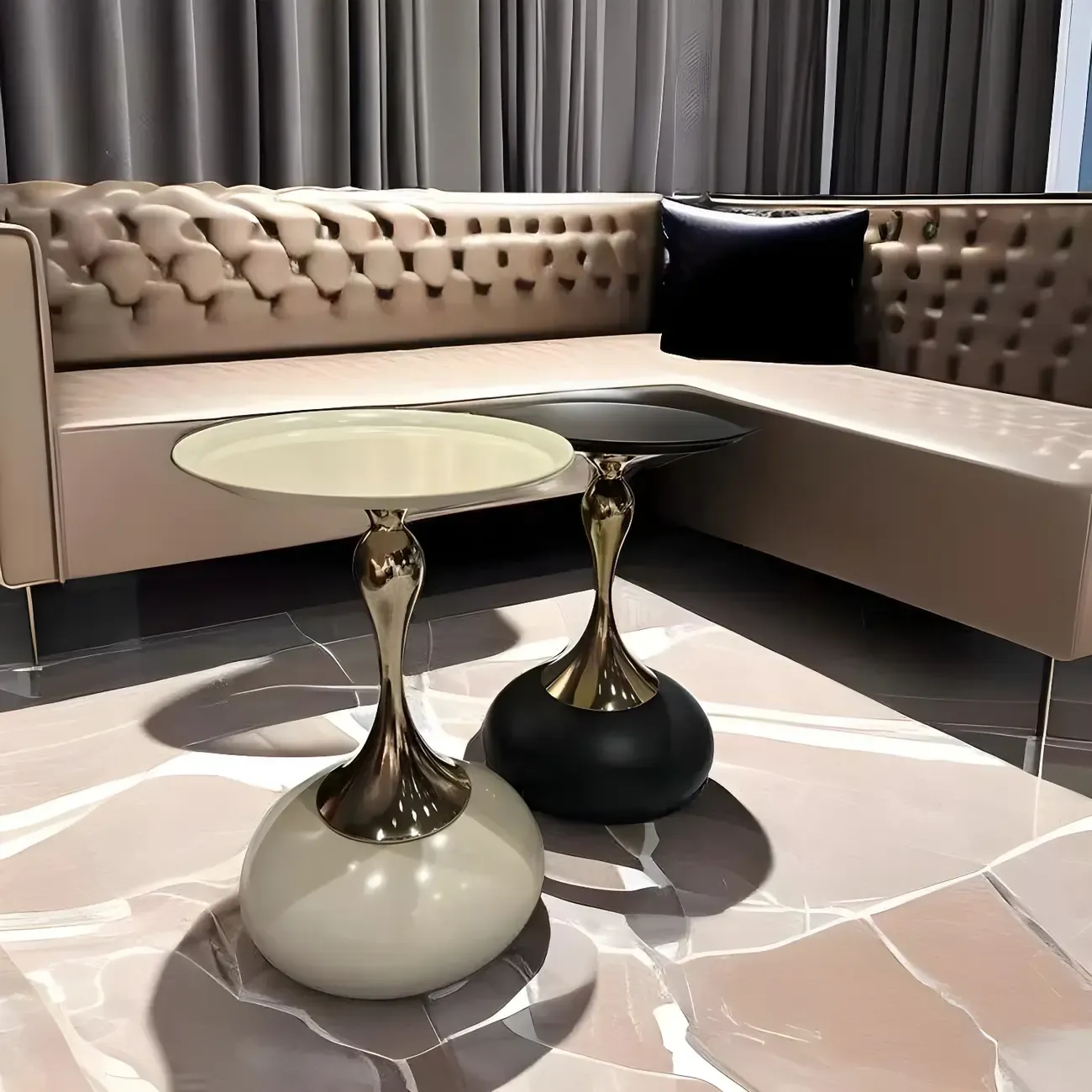 Luxurious Round Metal End Table with Tray for Living Room Image - 3