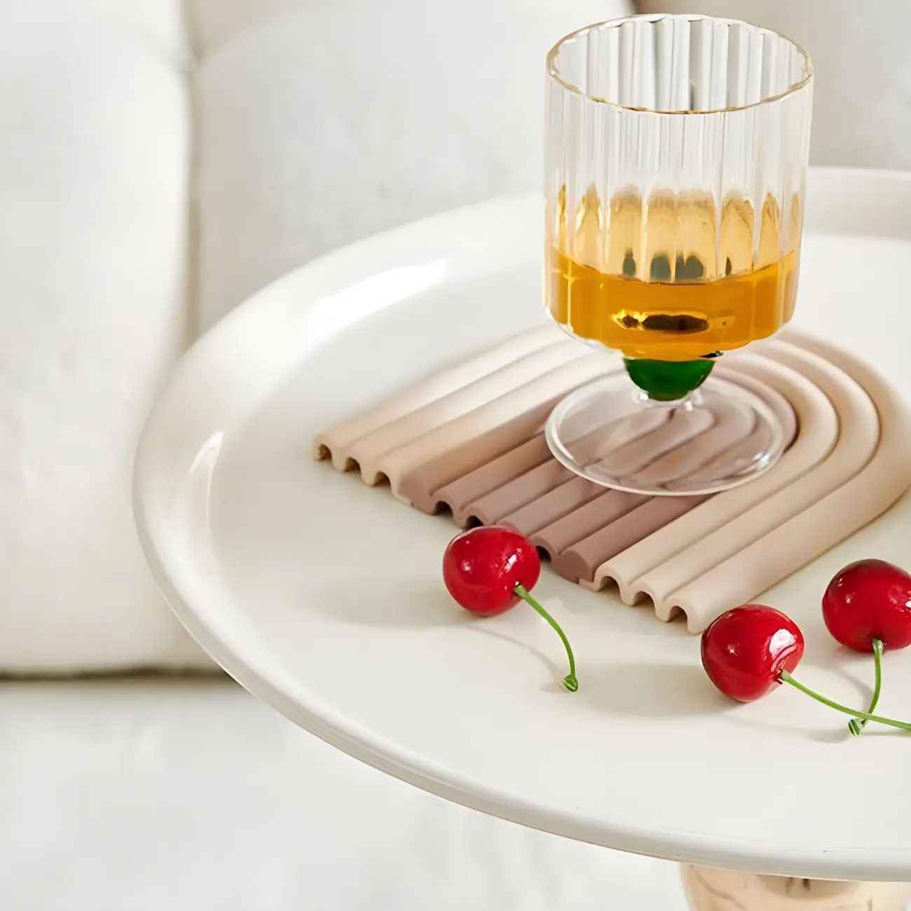 Luxurious Round Metal End Table with Tray for Living Room Image - 6 | homeyfad