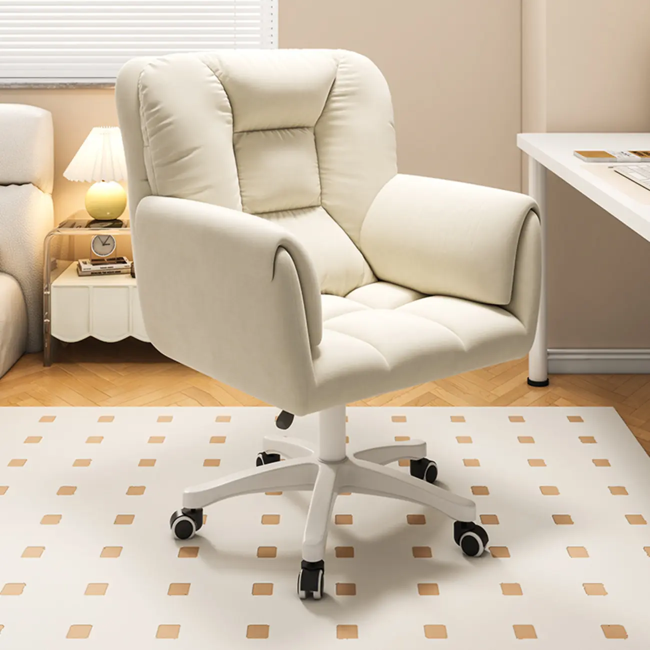 Modern White Leather Padded Swivel Office Chair HomeyFad