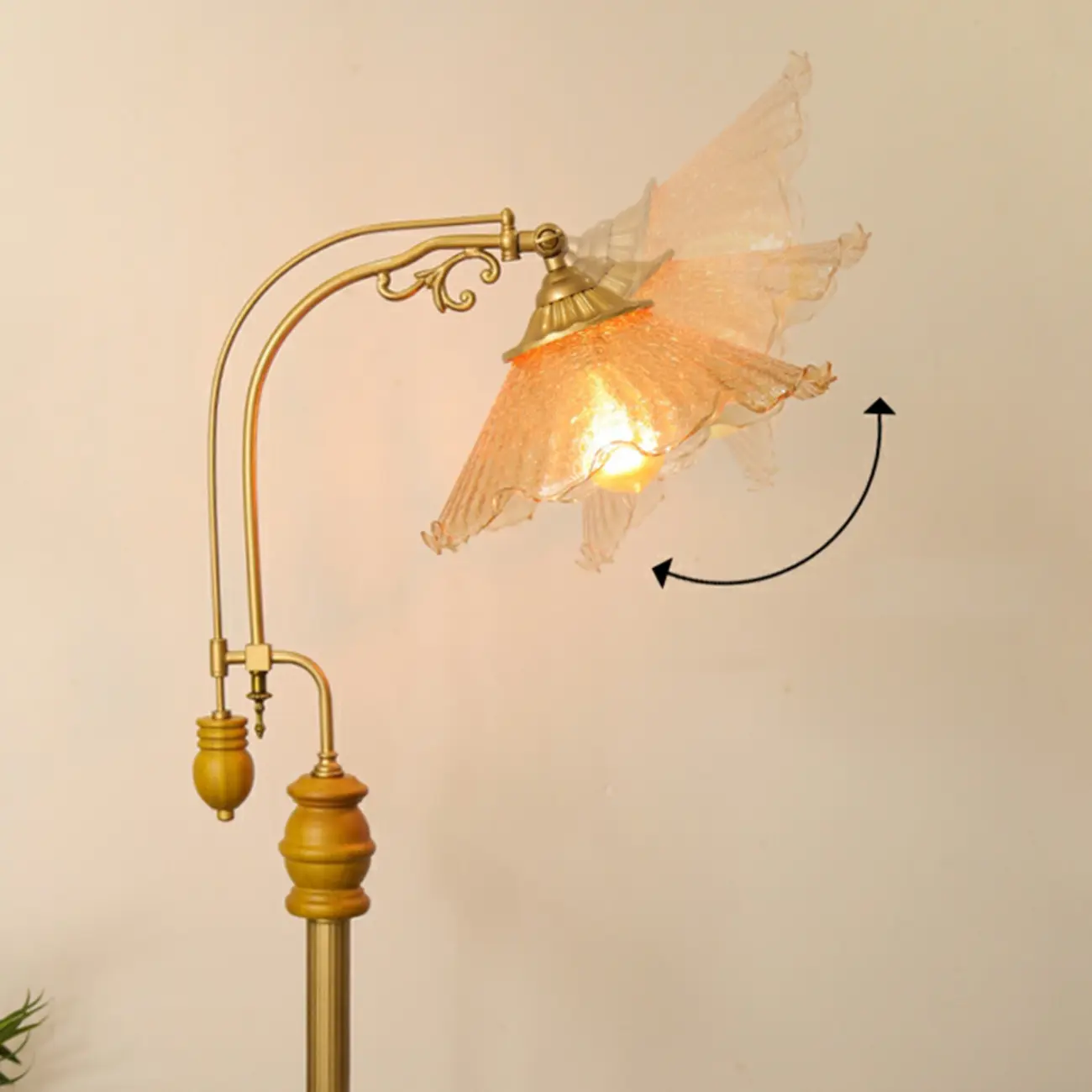Plug-In Vintage Flower Shape Amber Glass Arc Floor Lamp Image - 8 | homeyfad