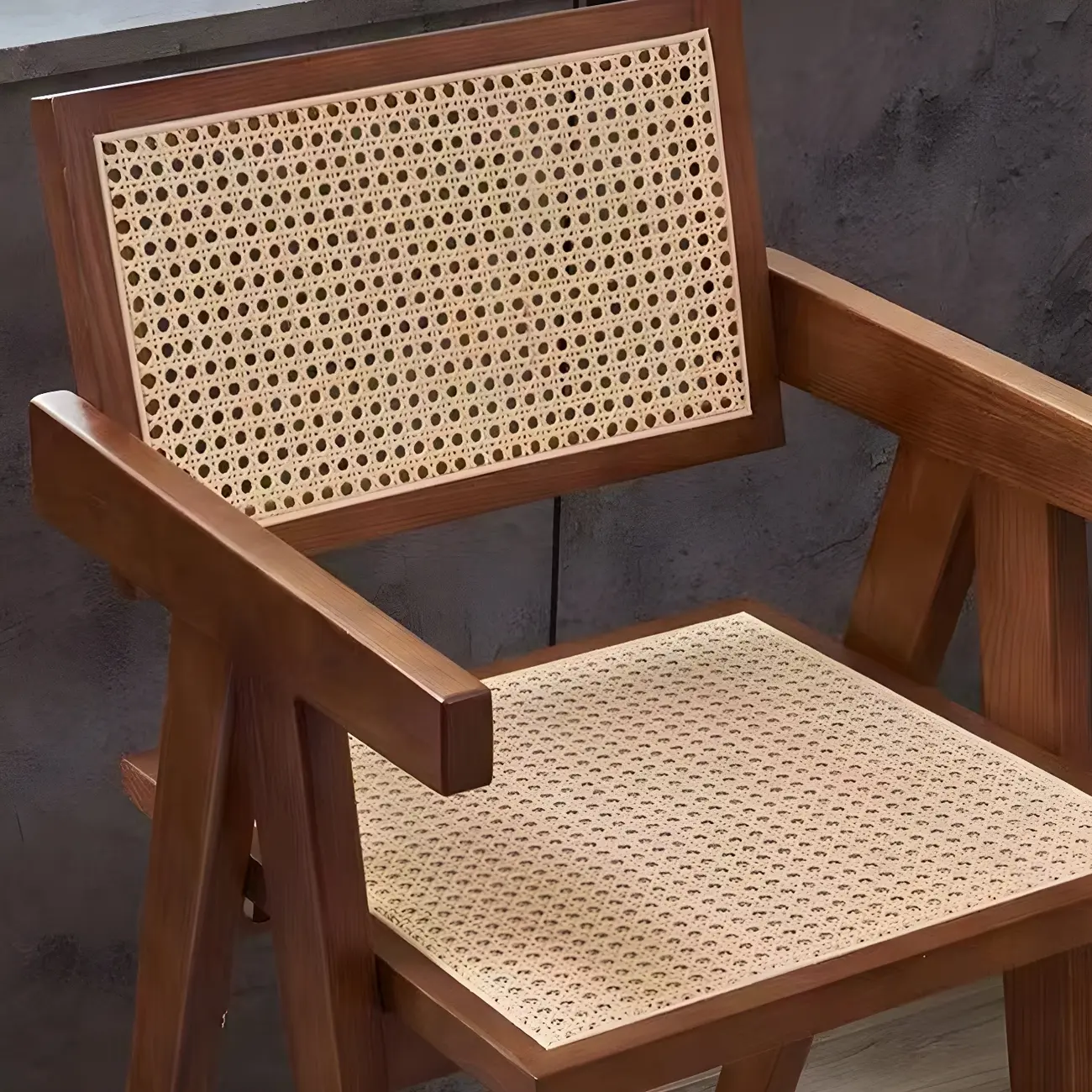 Vintage High Quality Wooden Stylish Comfort Rattan Bar Stool Image - 5 | homeyfad