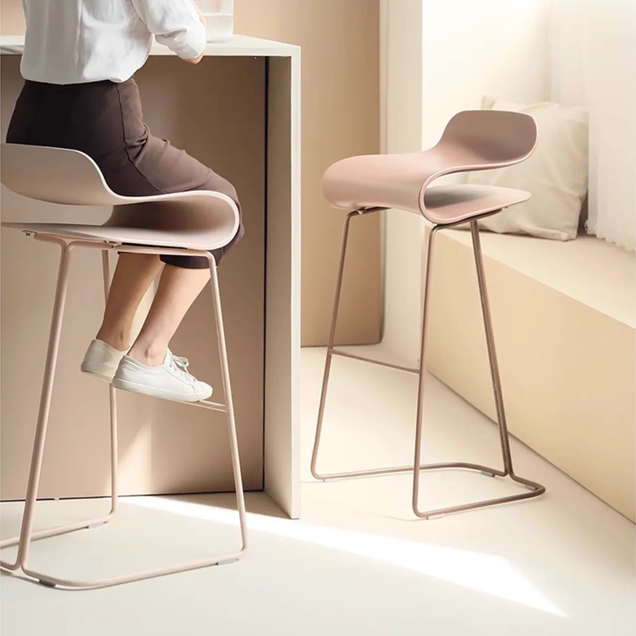 Industrial Plastic Steel Frame Low Back Armless Bar Stool Image - 3 | homeyfad