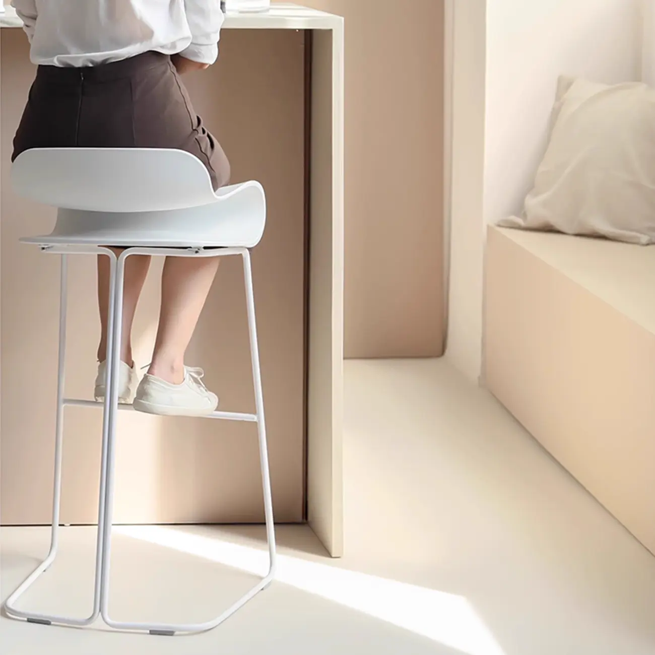 Industrial Plastic Steel Frame Low Back Armless Bar Stool Image - 5 | homeyfad