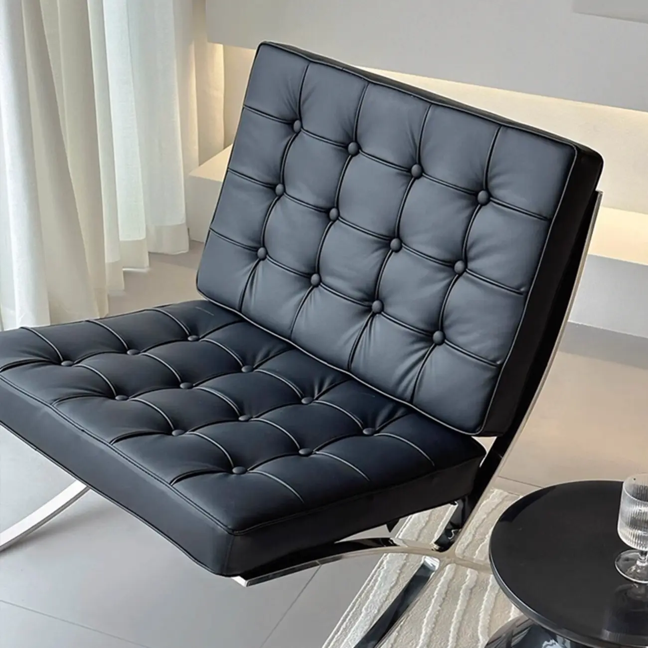 Mid-Century Modern Black Leather Lazy Lounge Accent Chair Image - 3 | homeyfad