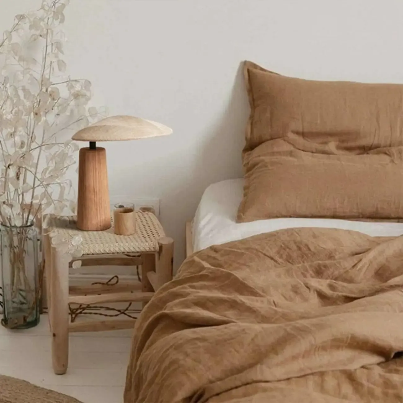 Nordic Flax Shade Natural Wood Table Lamp for Bedroom Image - 3