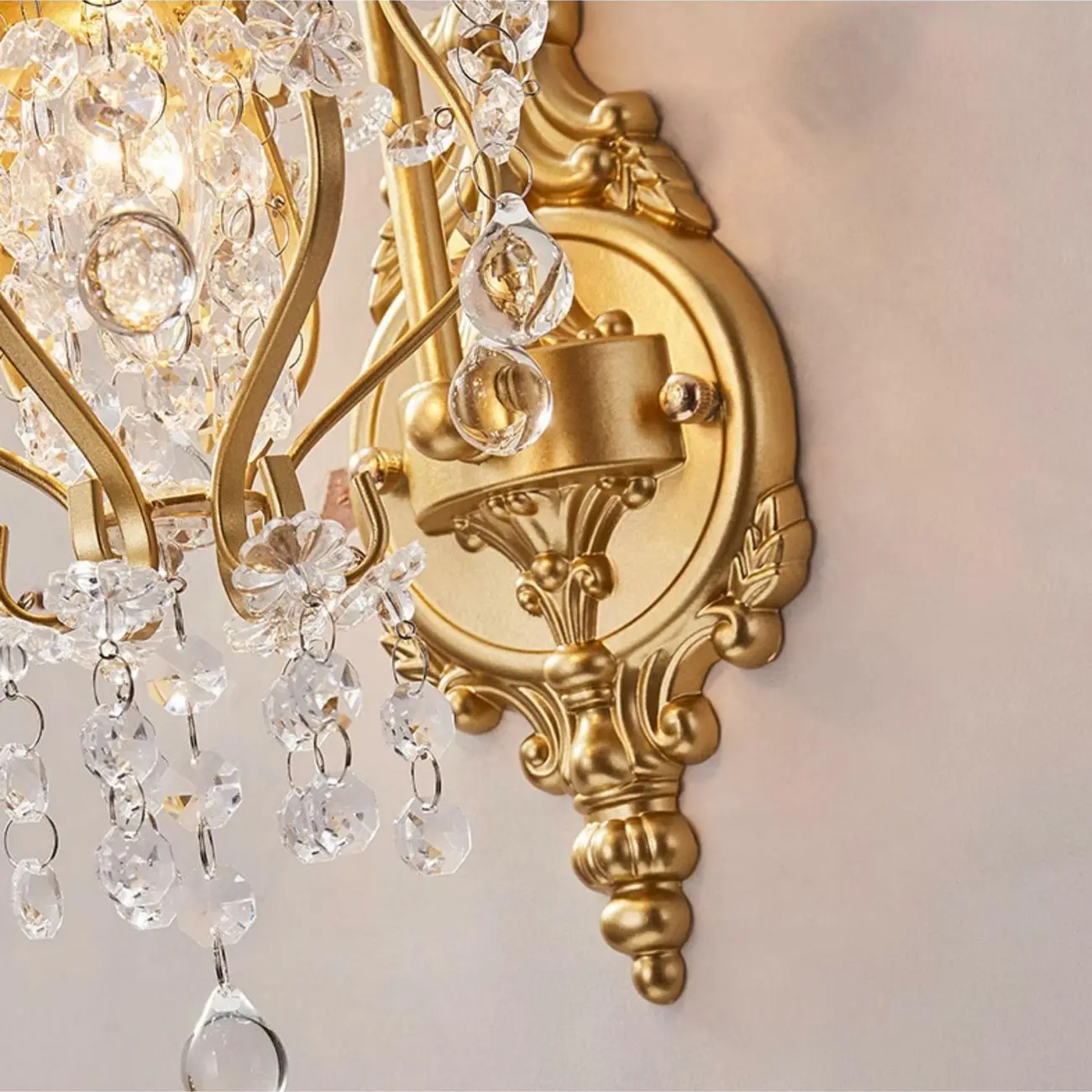Luxury Geometric Crystal Gold Wall Sconce Image - 18 | homeyfad