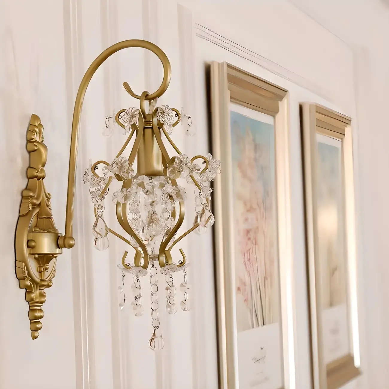 Luxury Geometric Crystal Gold Wall Sconce Image - 3