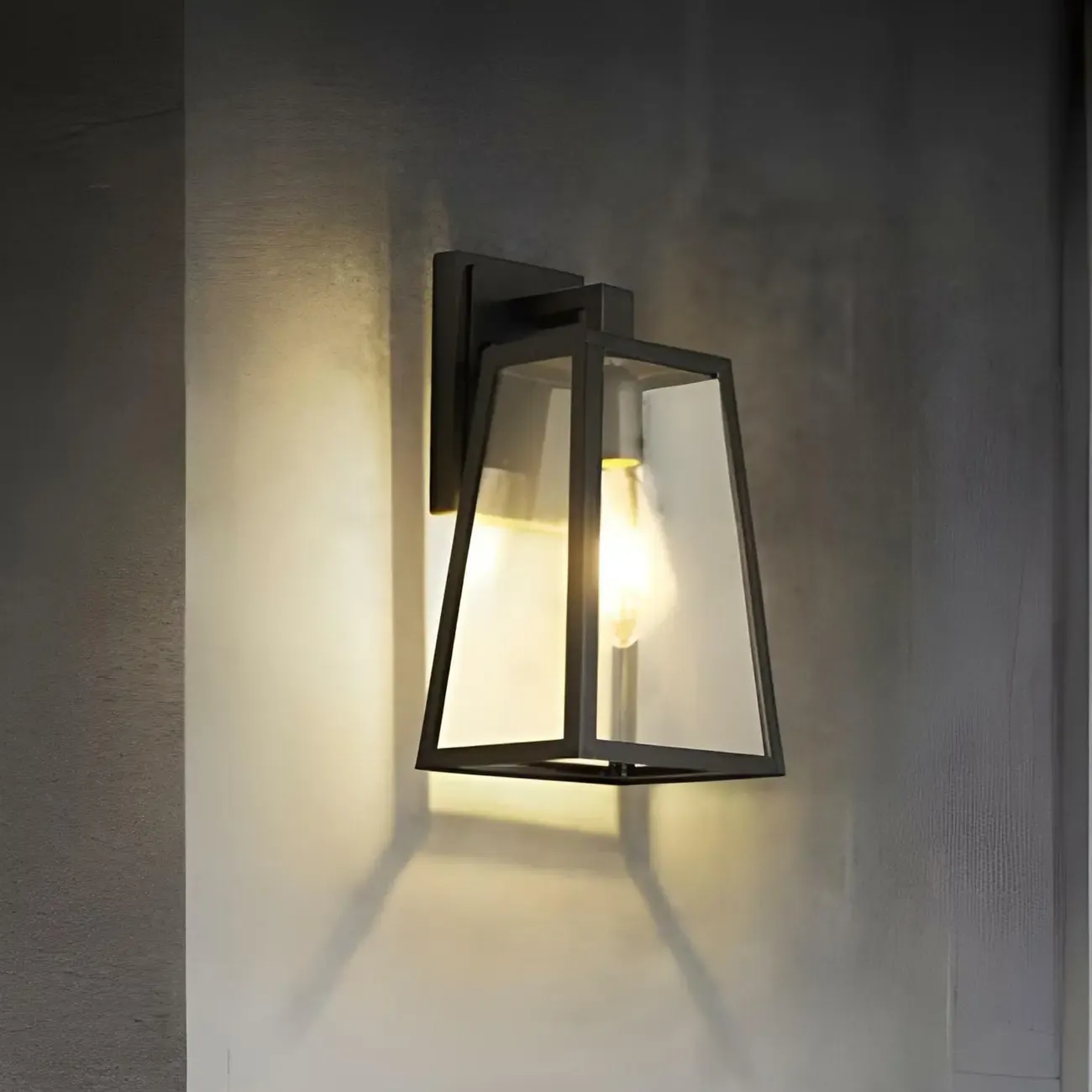 Industrial Black Metal Geometric Wall Sconce Image - 8
