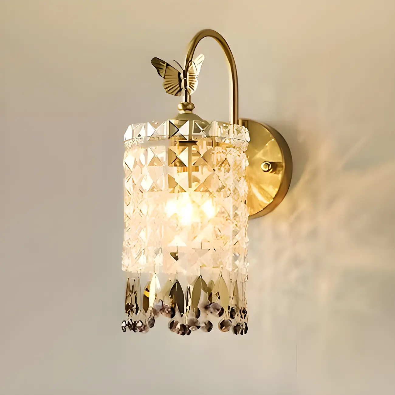 Luxury Crystal Shade Brass Wall Sconce for Living Room Image - 2 | homeyfad