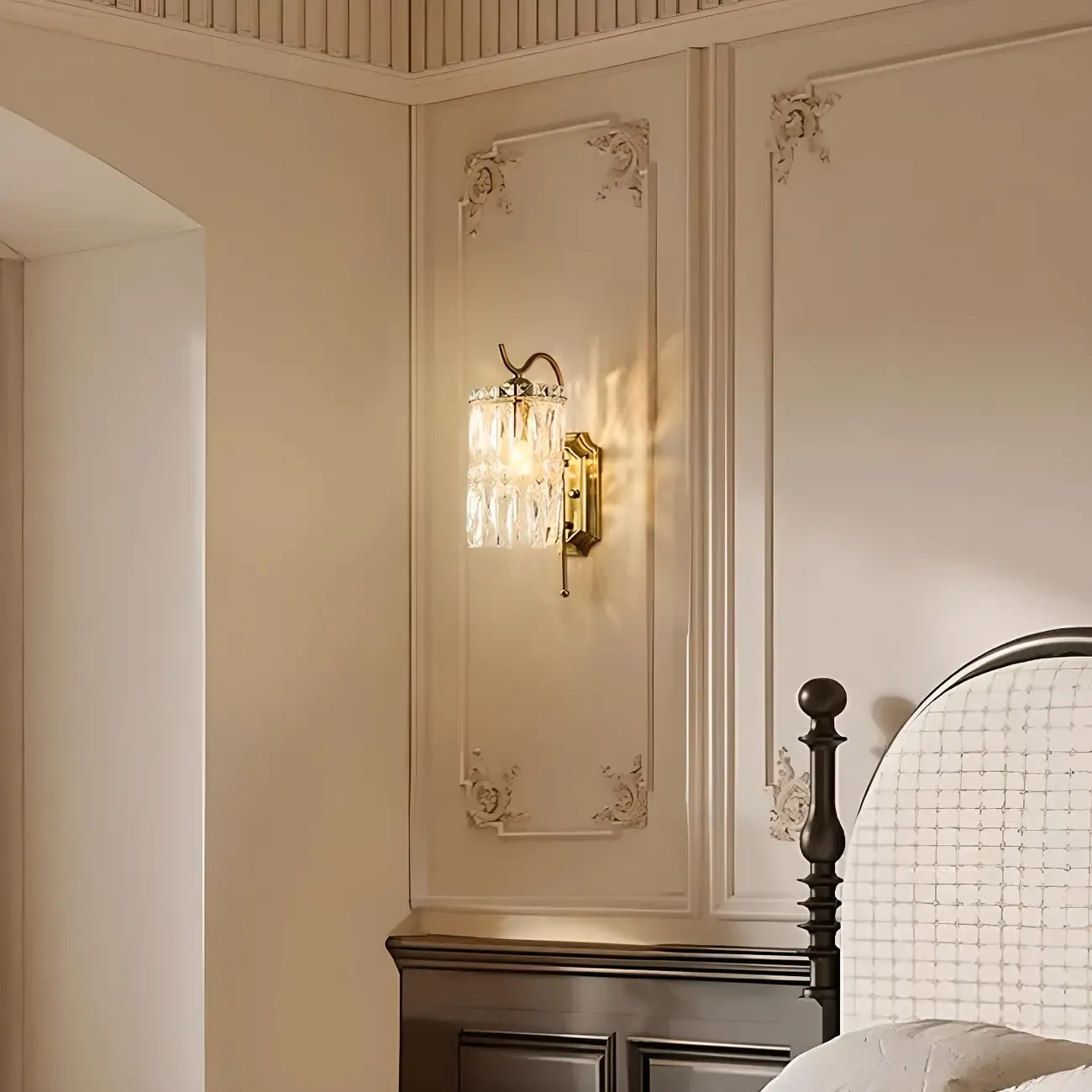 Luxury Crystal Shade Brass Wall Sconce for Living Room Image - 3