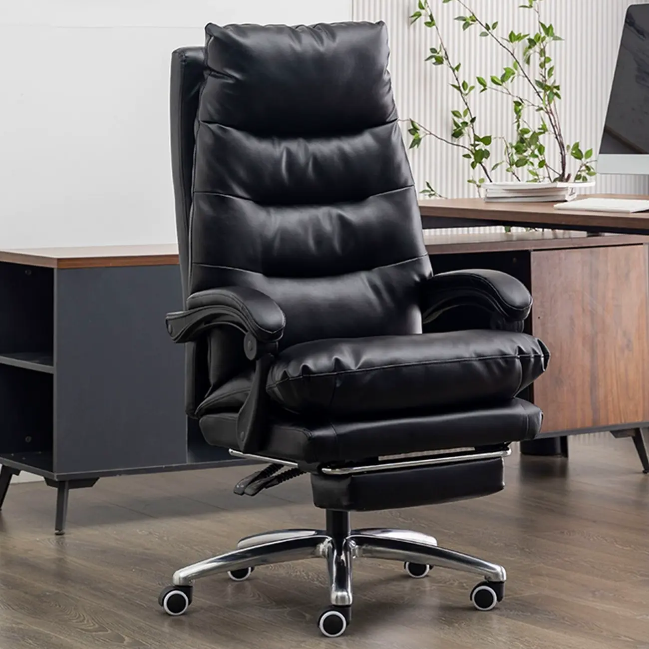 Ergonomic Leather Reclining Executive Office Chair with Footrest Image - 1 | homeyfad