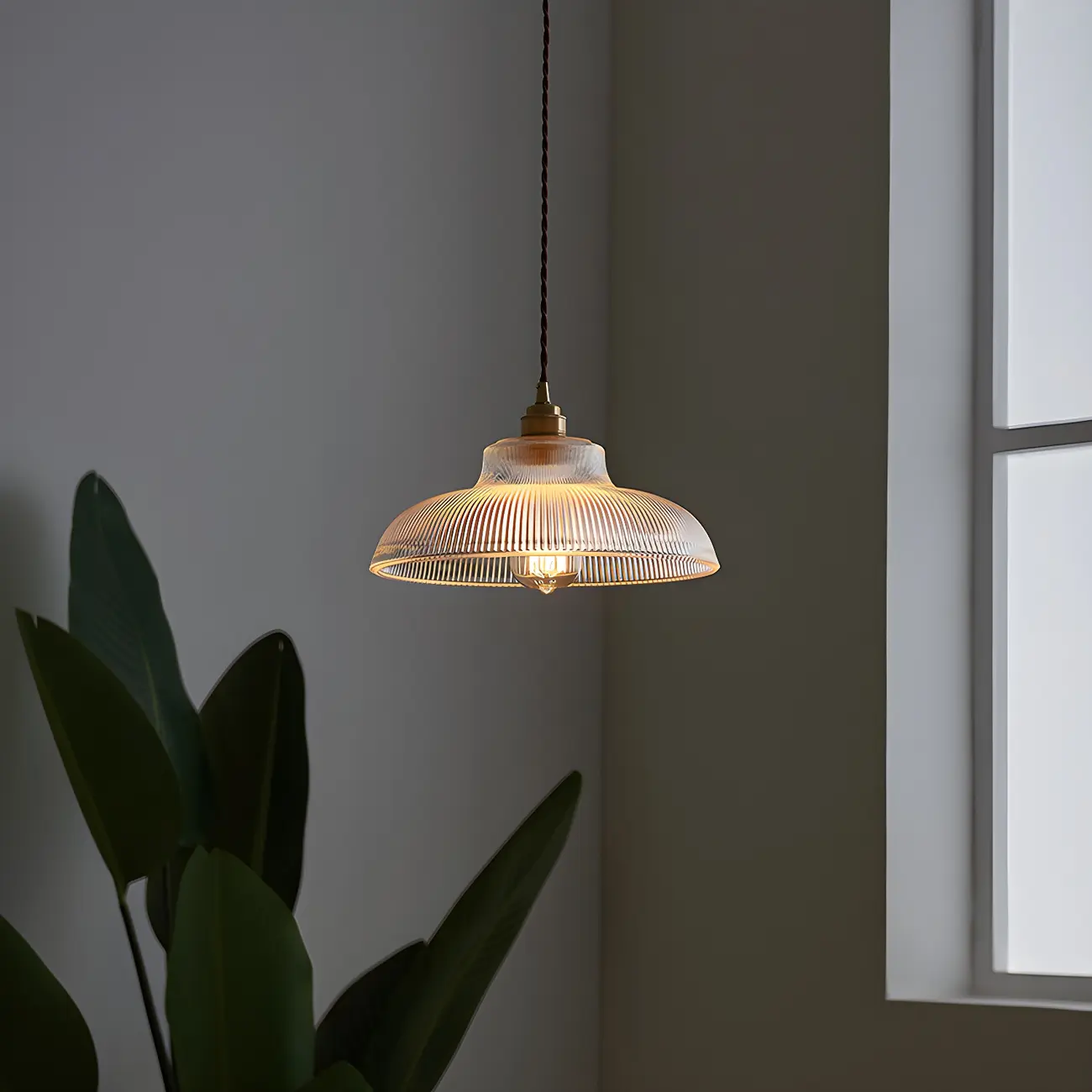 Minimalist Clear Glass Bowl Gold Rope Hanging Pendant Light Image - 3 | homeyfad