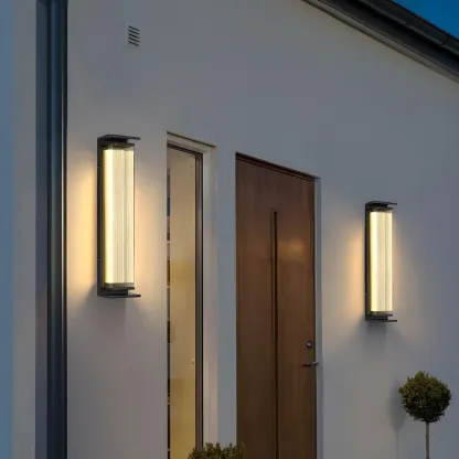 Modern Geometric Outdoor Steel LED Wall Light Image - 8