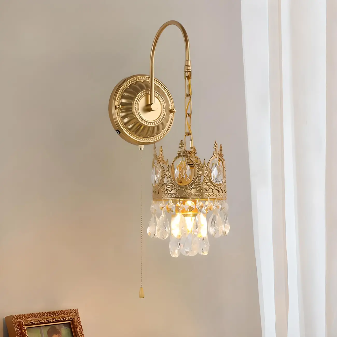Vintage Gold Wall Light with Crystal Shade for Living Room Image - 1 | homeyfad
