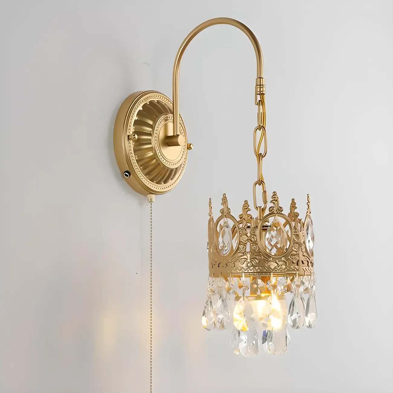 Vintage Gold Wall Light with Crystal Shade for Living Room Image - 13