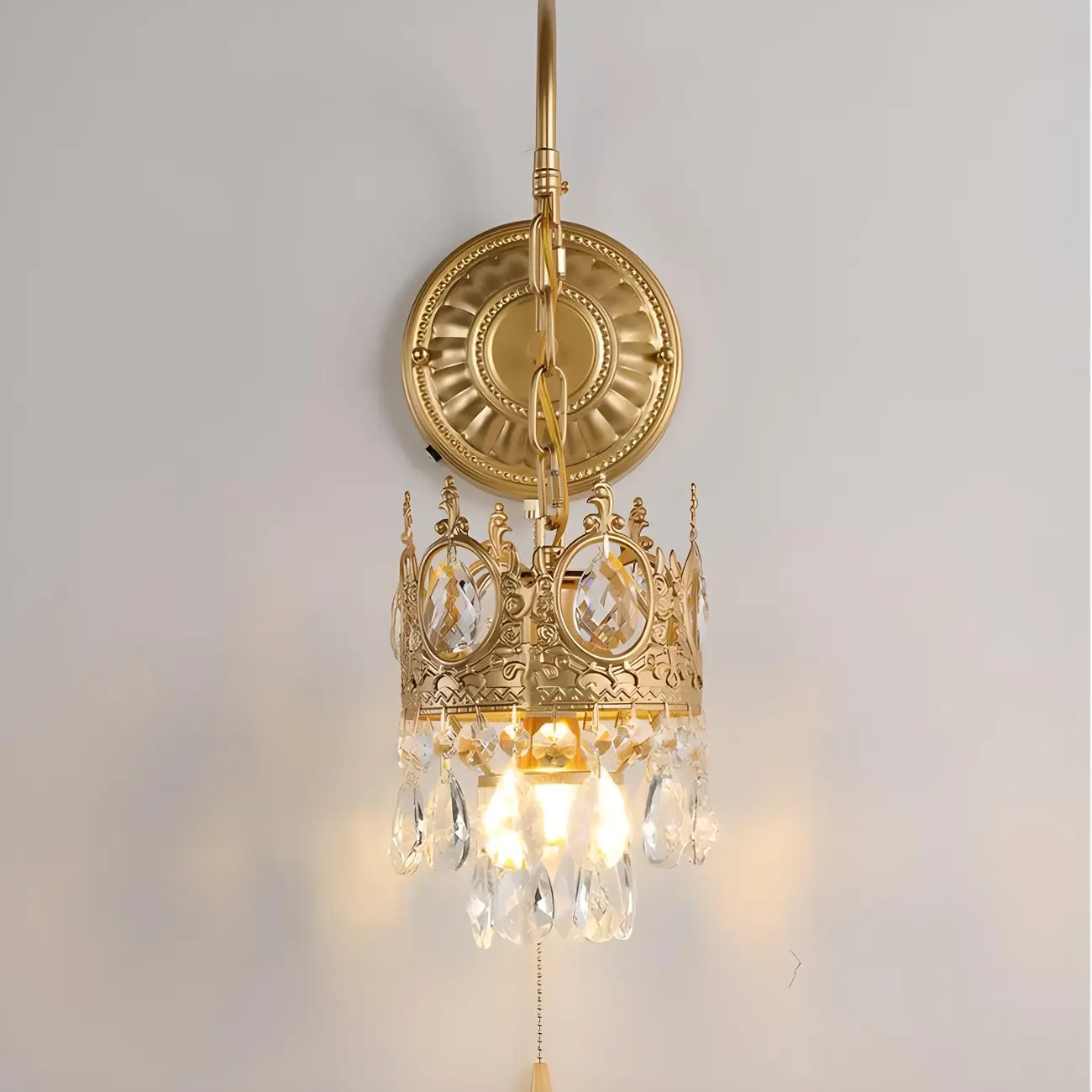 Vintage Gold Wall Light with Crystal Shade for Living Room Image - 14 | homeyfad