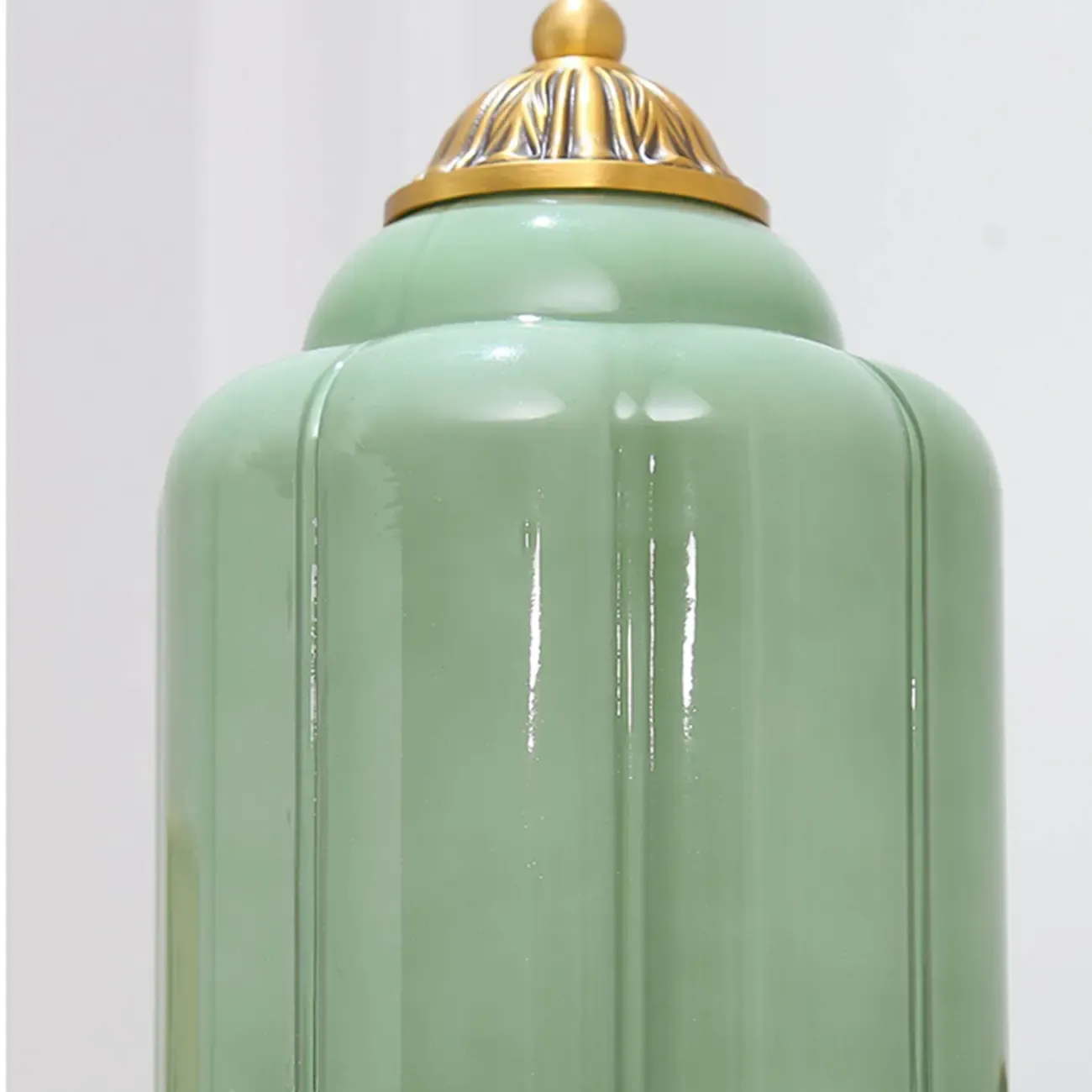 Green Elegant Glass Steel Vintage Wall Sconce Image - 11