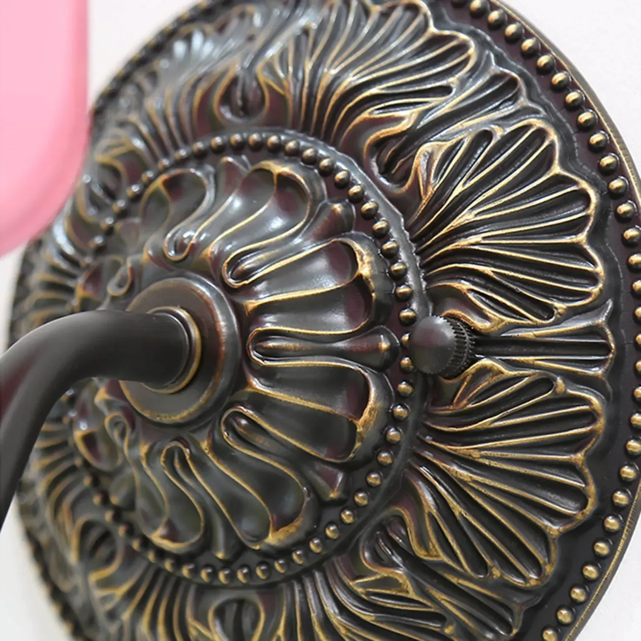 Green Elegant Glass Steel Vintage Wall Sconce Image - 12