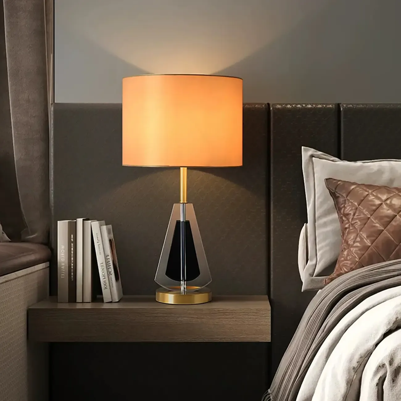 Modern Barrel Shade Gold Metal Table Lamp Image - 1