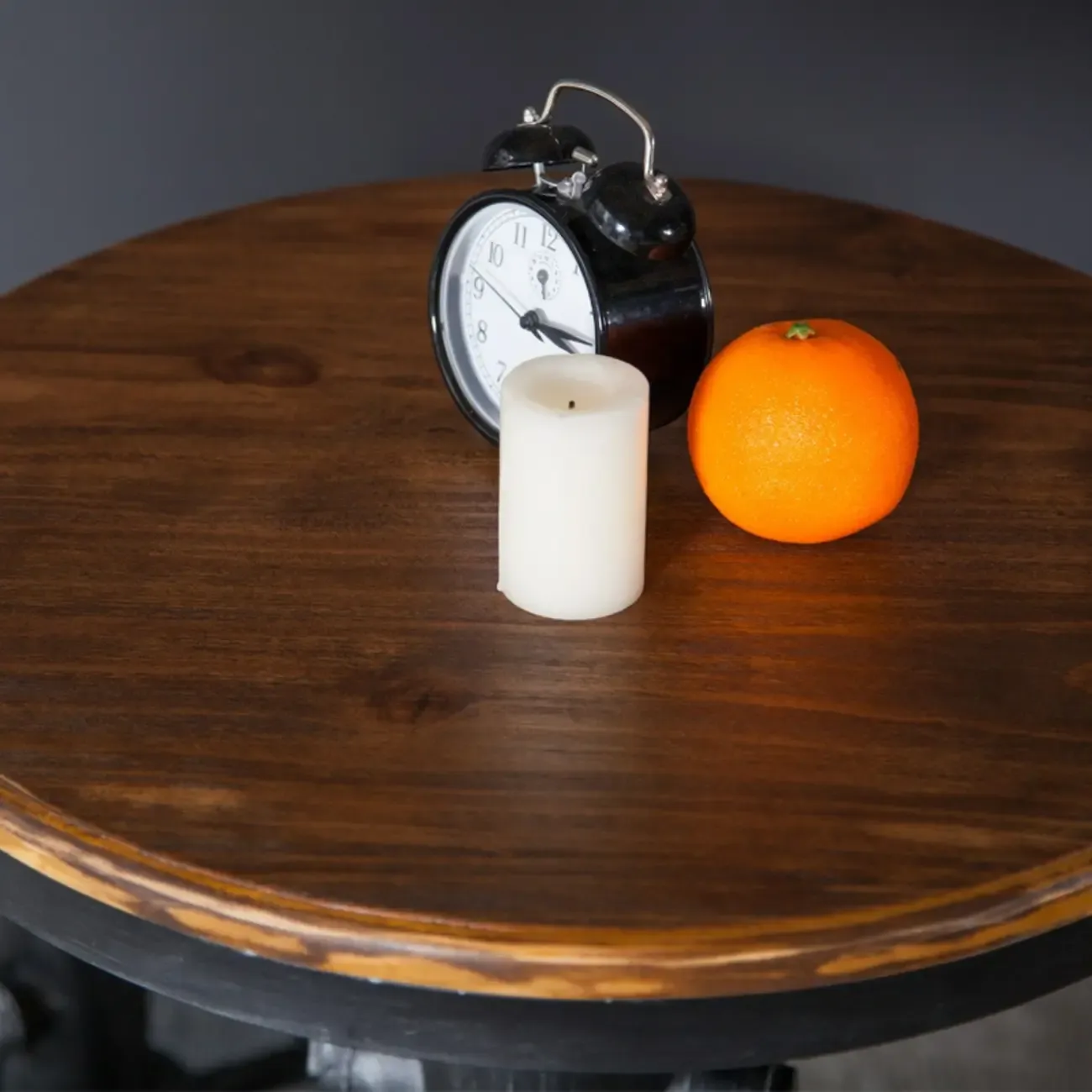 Adjustable Height Industrial Wood Metal Round Bar Table Image - 8