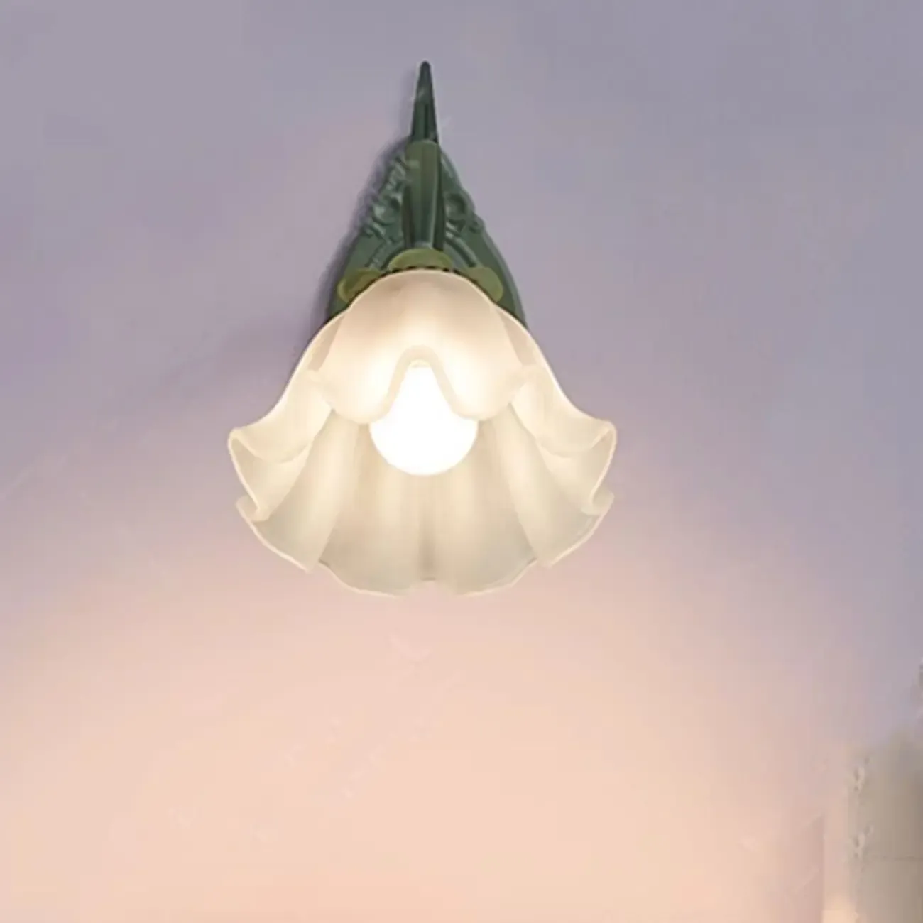 Vivid Frosted Glass Green Floral Wall Sconce Image - 4