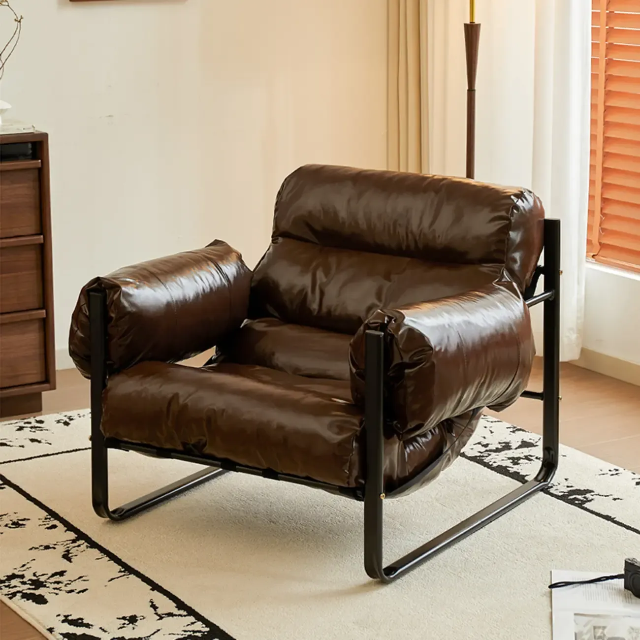 Mid Century Modern Oil Wax Leather Armrest Accent Chair Image - 2