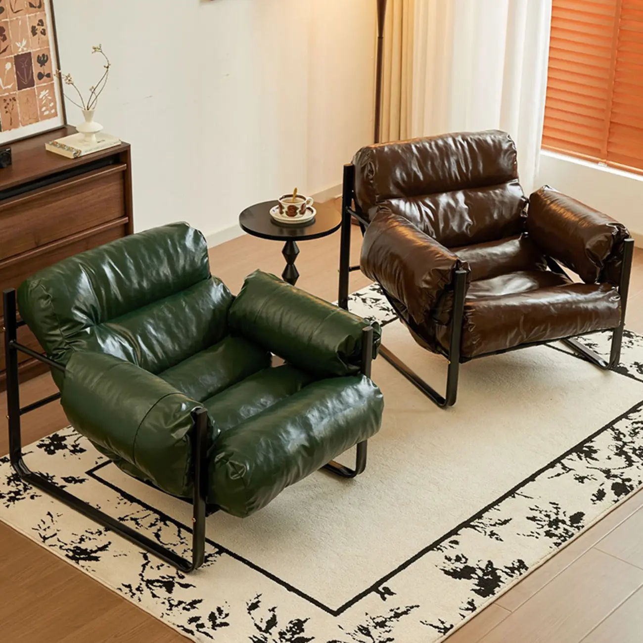 Mid Century Modern Oil Wax Leather Armrest Accent Chair Image - 1 | homeyfad