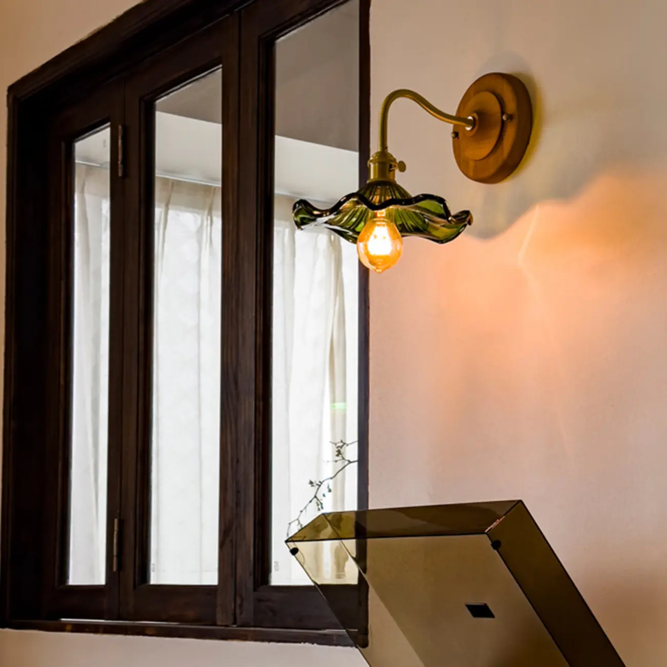 Vintage Wall Sconce with Floral Glass Shade for Indoor Space | homeyfad