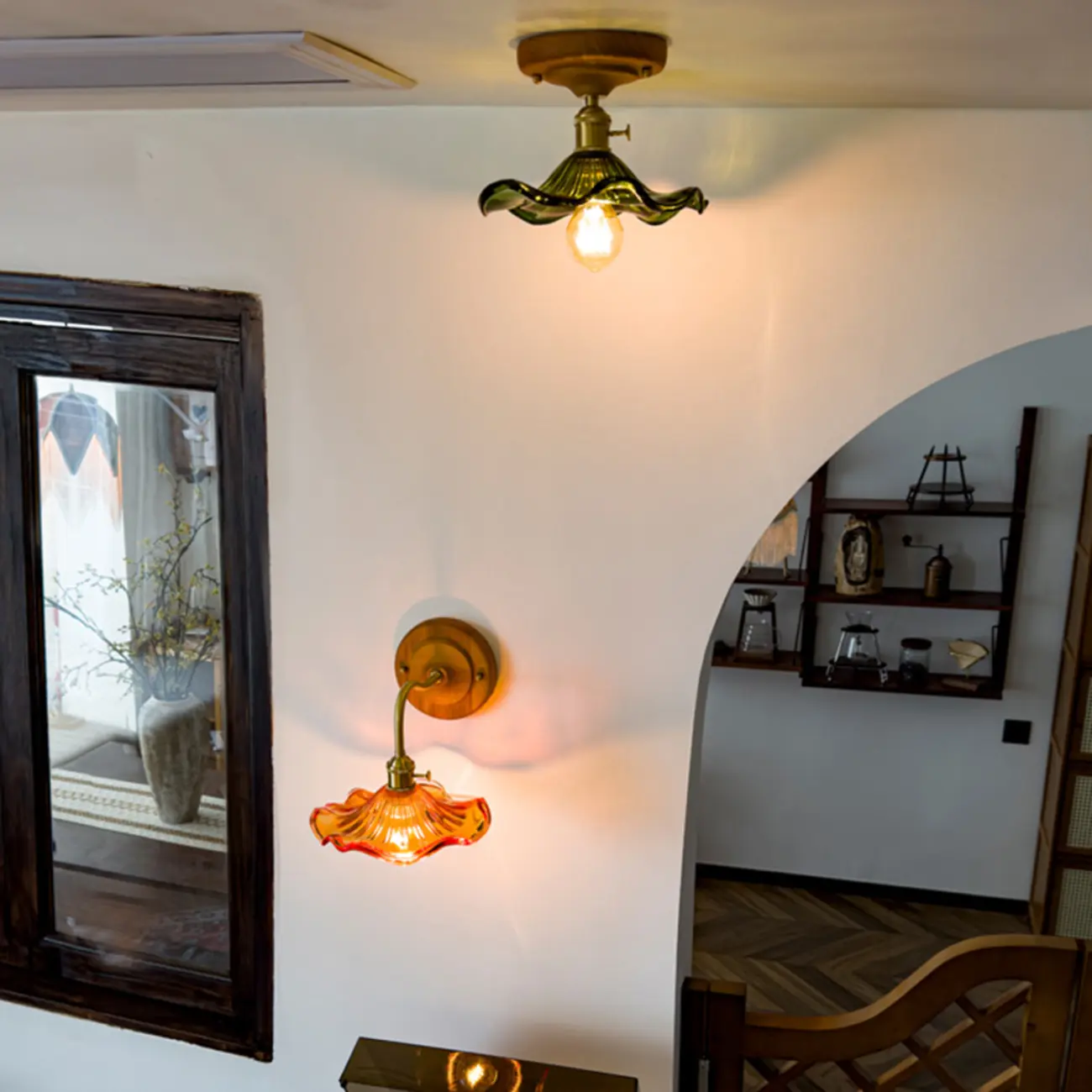 Vintage Wall Sconce with Floral Glass Shade for Indoor Space | homeyfad