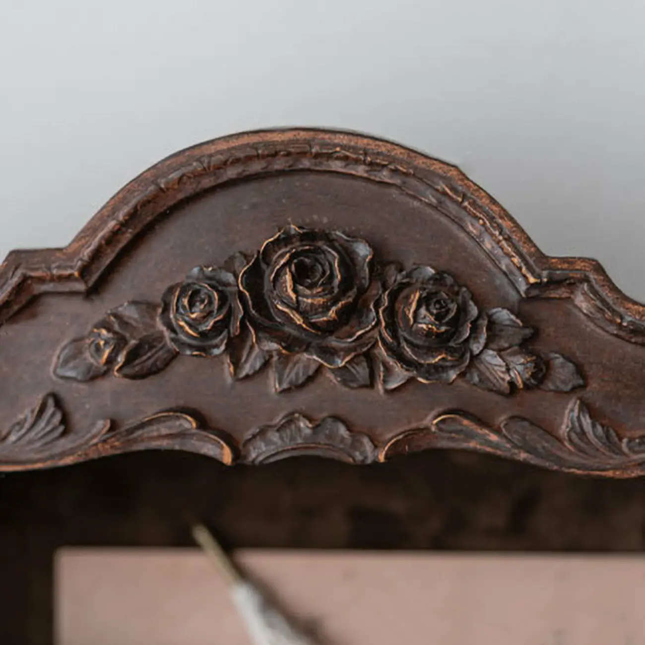 French Country Classic Wall Mount Carved Display Cabinet Image - 8 | homeyfad