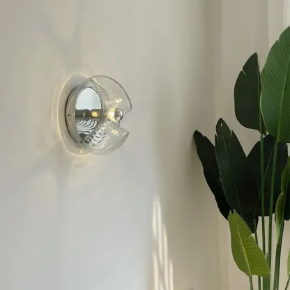 Contemporary Glass Clear Round Wall Sconce Image - 6