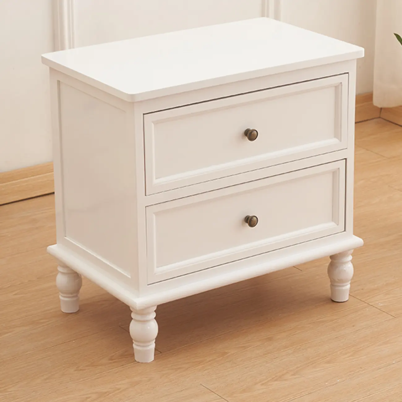 Classic Pure White Wood 3-Drawer Nightstand Image - 4 | homeyfad