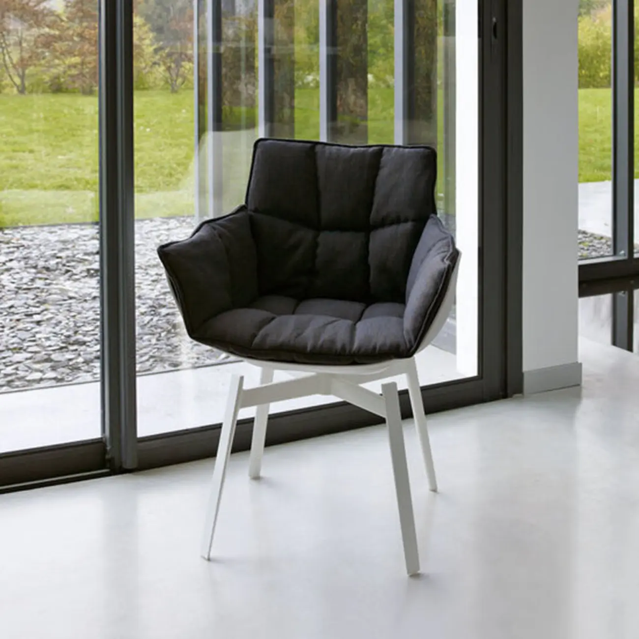 Swivel Modern Faux Leather Armrest Dining Chair Low Bak Image - 1 | homeyfad