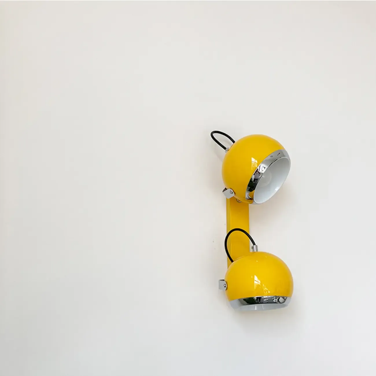 Retro Metal Yellow Red Adjustable Wall Sconce Image - 6