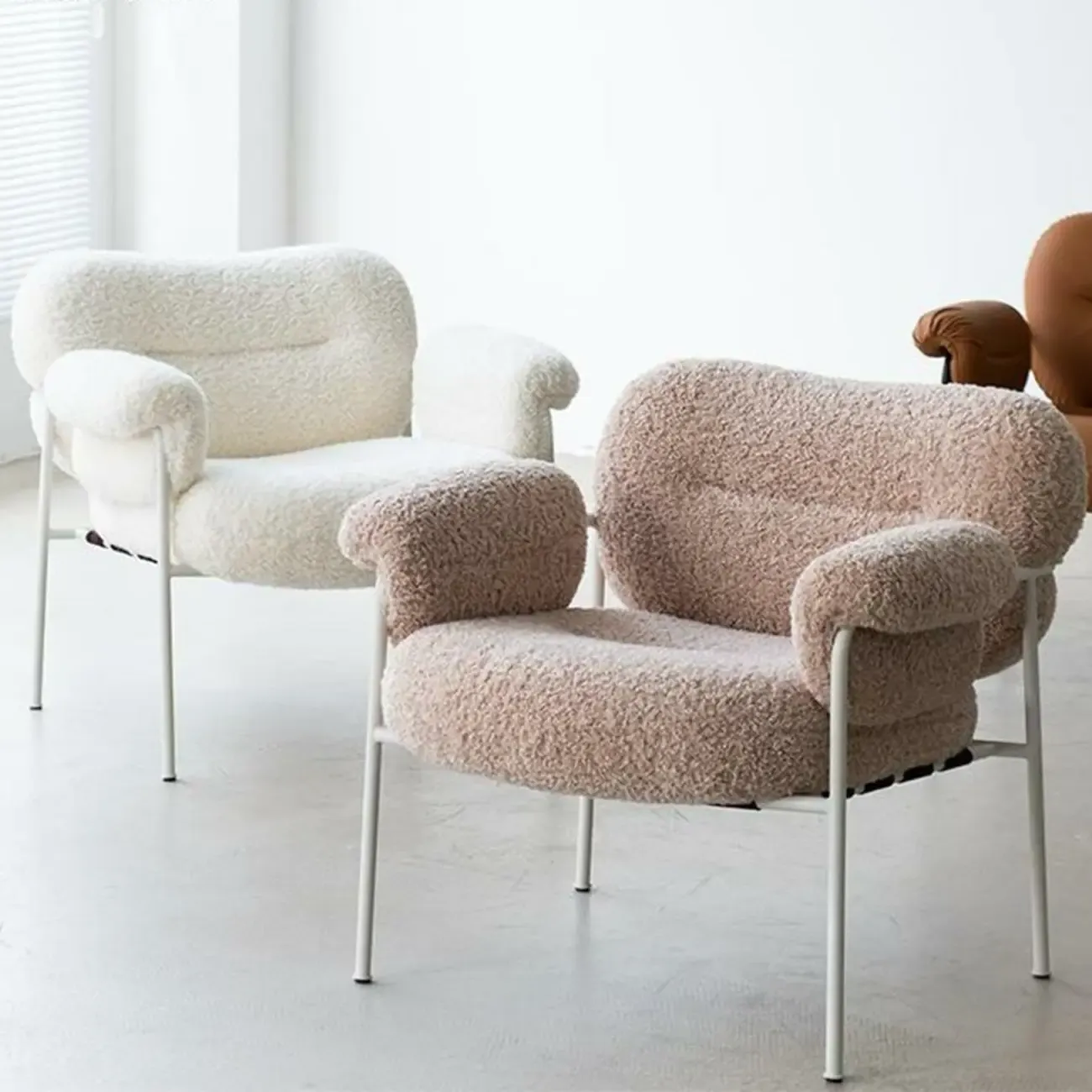 Contemporary Fabric Accent Chair with Tufting for Living Room Image - 1