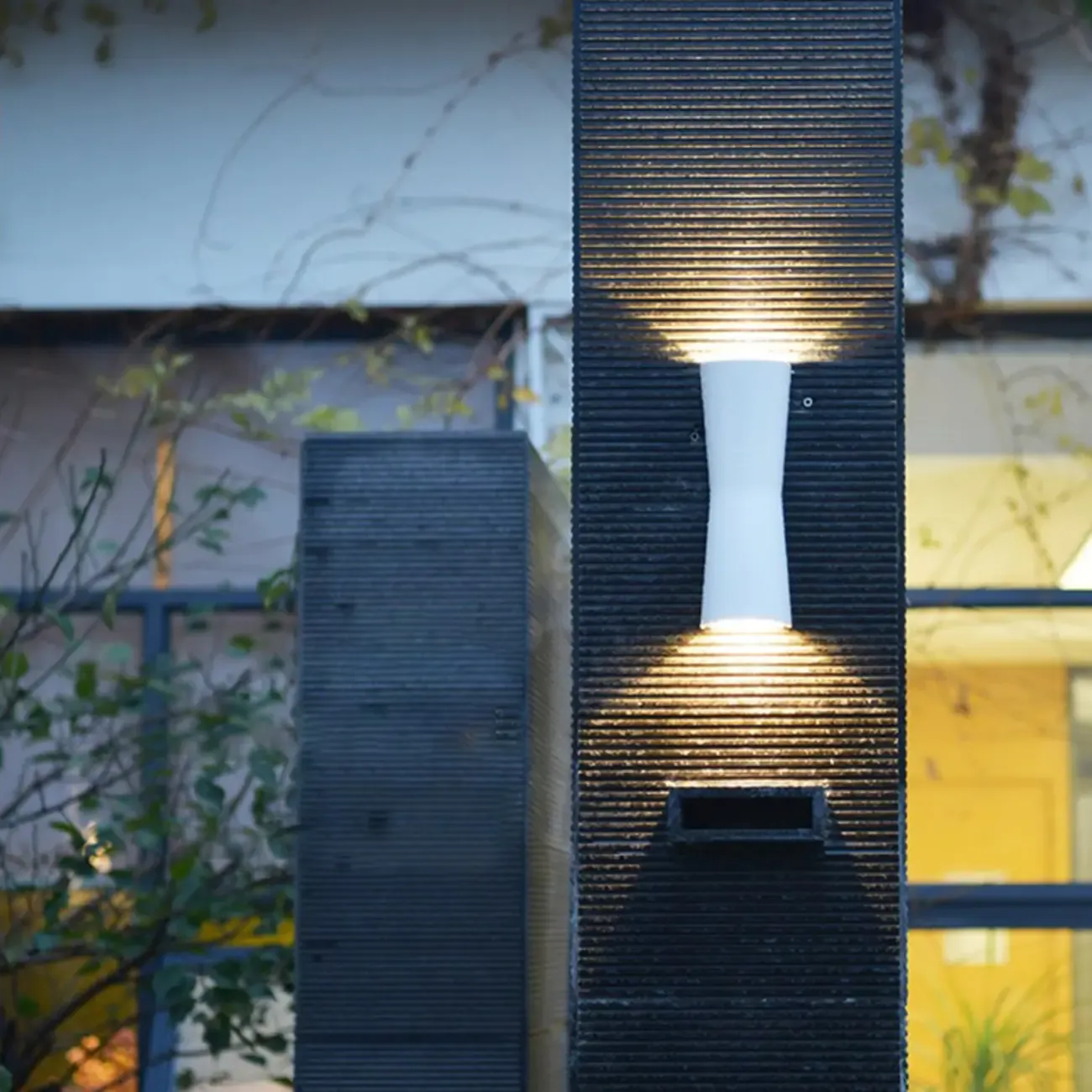 Modern Metal Up Down LED Outdoor Wall Light
