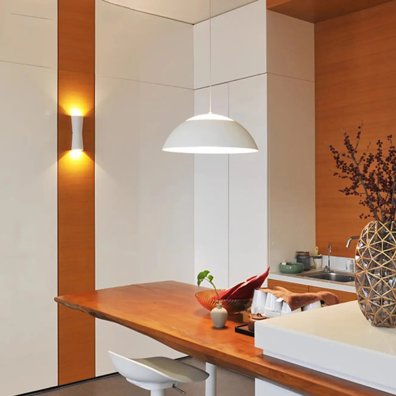 Modern Metal Up Down LED Outdoor Wall Light | homeyfad