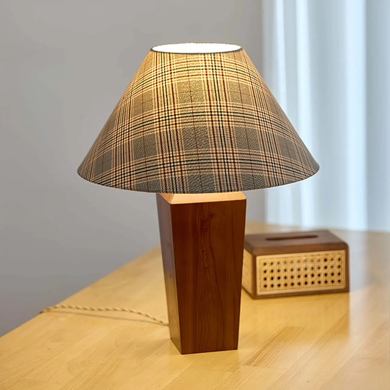 Elegant Wooden Plaid Table Lamp With Pyramid Shade Image - 3 | homeyfad
