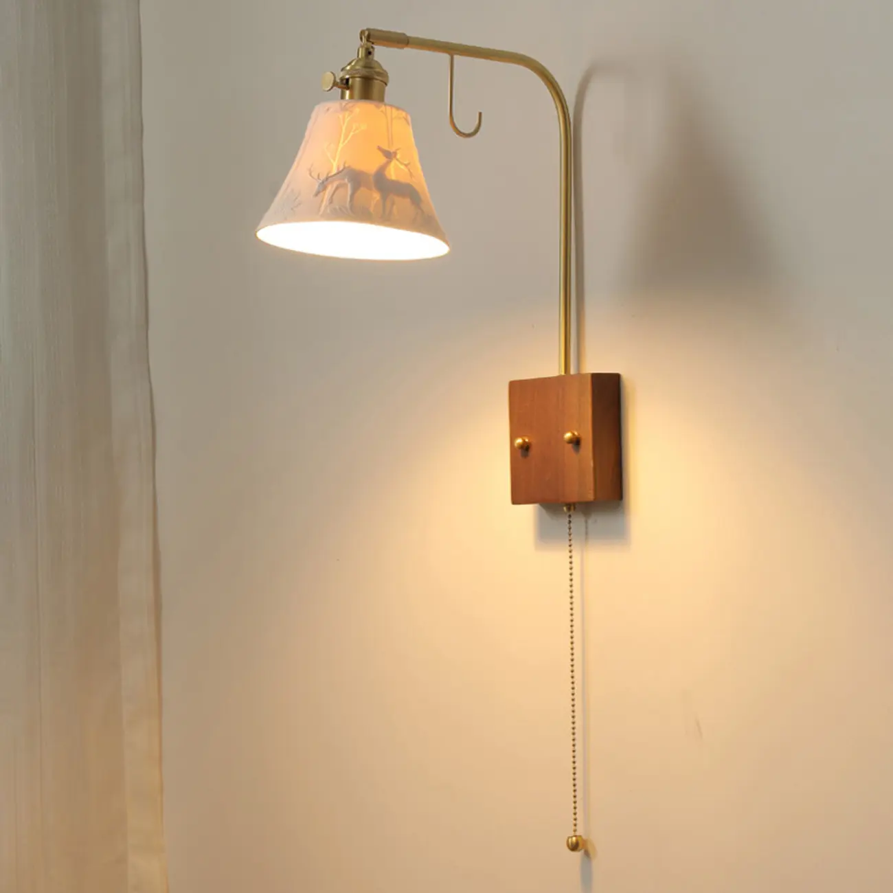Vintage Cylinder Interior Wall Light with Deer Pattern | homeyfad