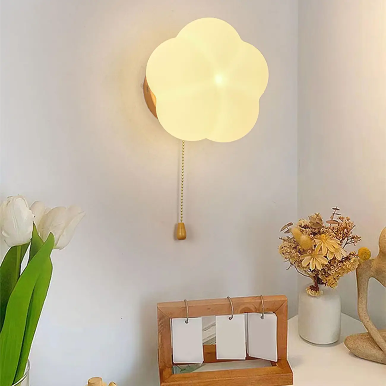Modern White Acrylic Flower Shape Wall Light Image - 5 | homeyfad