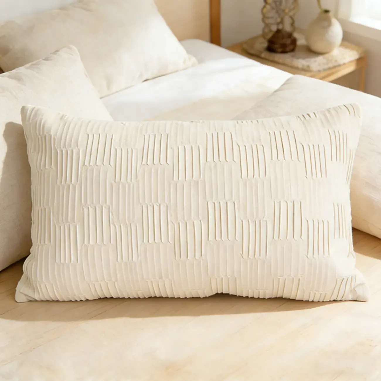 Elegant Velvet Lumbar Diamond Lattice Accent Pillows For Sofa Image - 6