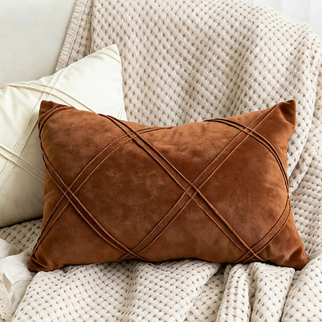 Elegant Velvet Lumbar Diamond Lattice Accent Pillows For Sofa Image - 15 | homeyfad