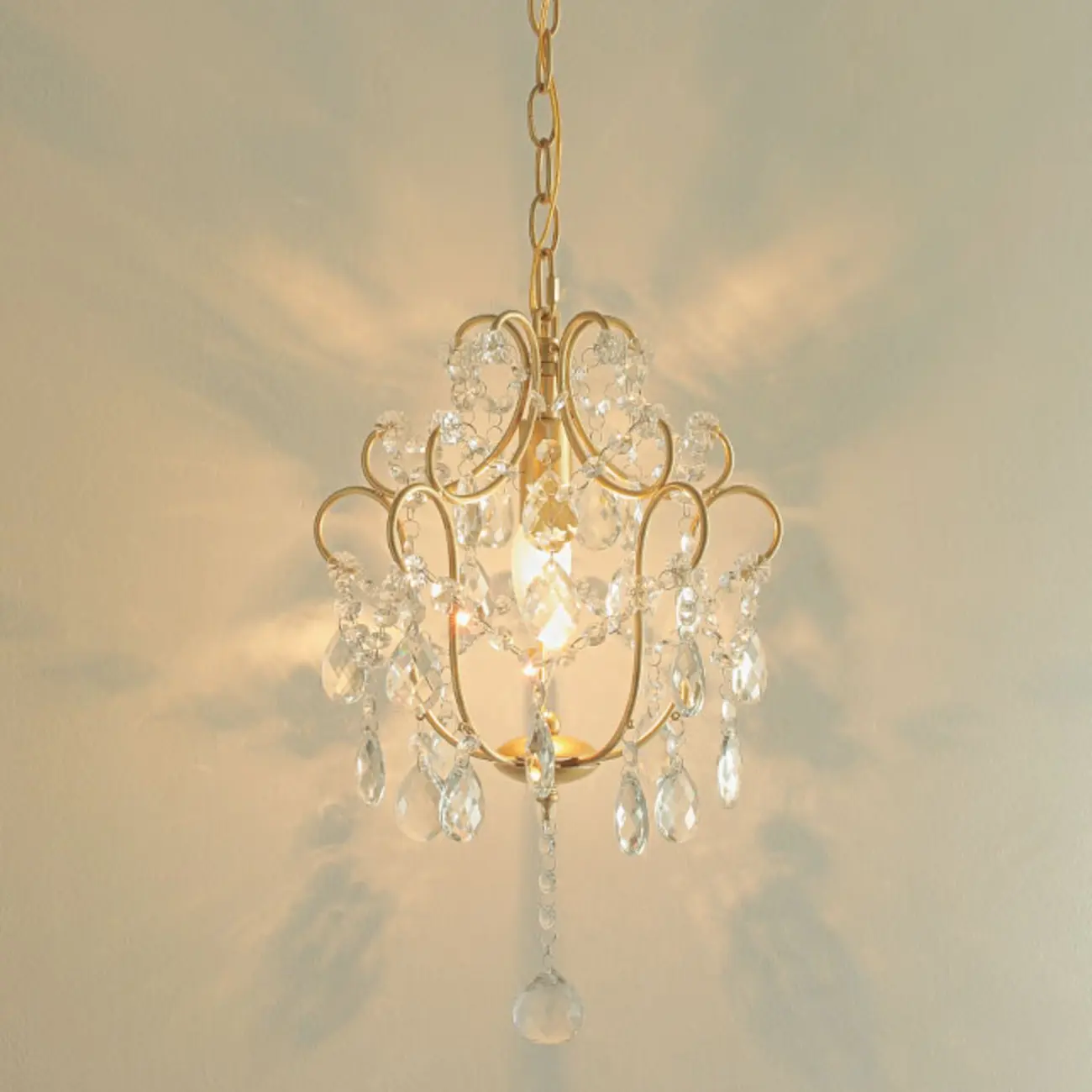 Elegant Gold Crystal Mini Kitchen Pendant Light Adjustable Chain Image - 6 | homeyfad