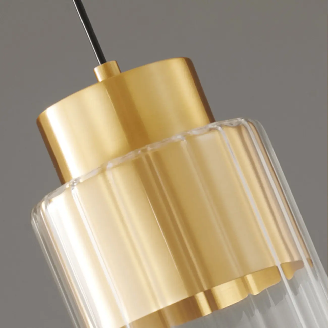 Minimalist Brass Clear Glass Cylinder Hanging Pendant Light  Image - 13 | homeyfad