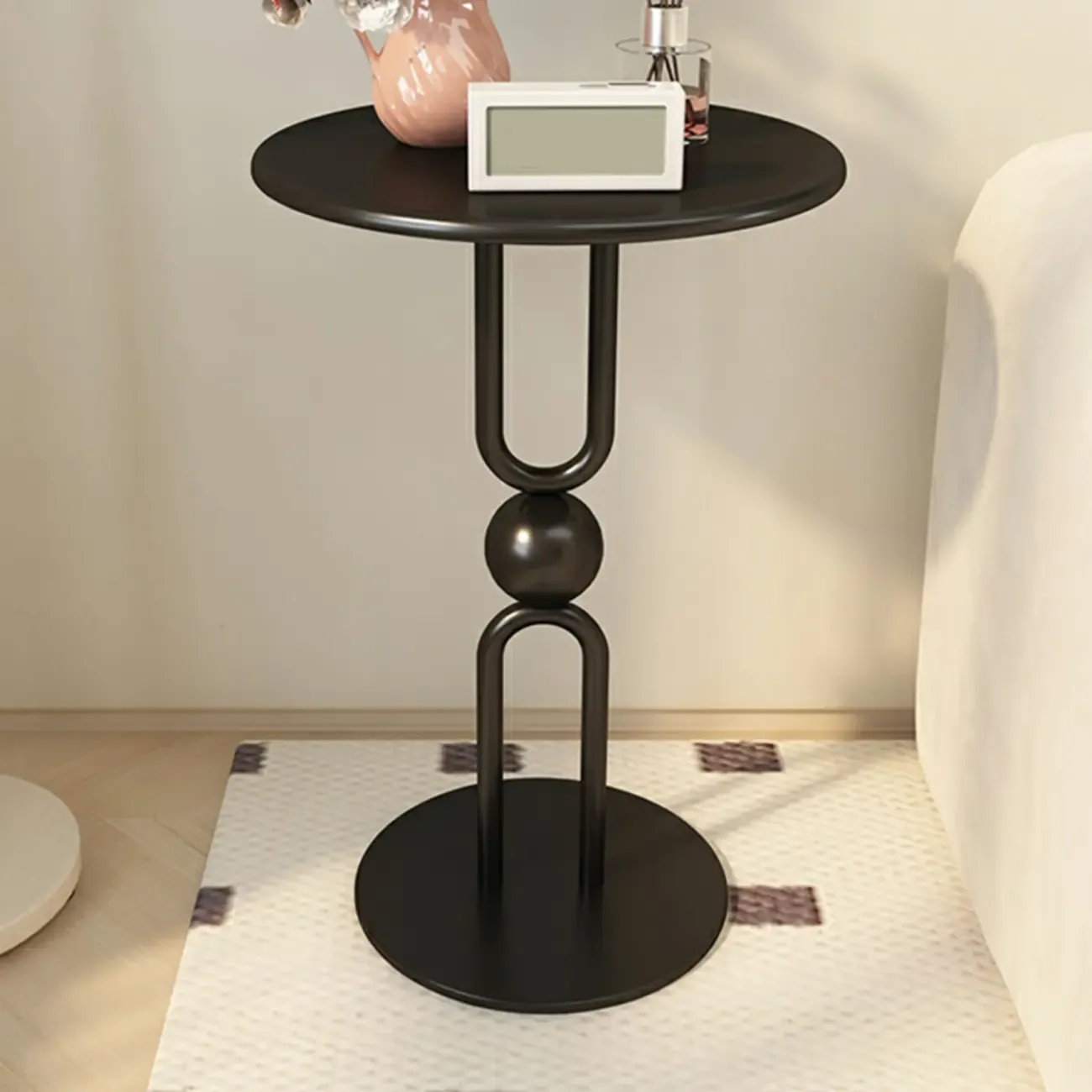 Luxurious Metal Round End Table with Glossy Finish for Tiny Room Image - 14