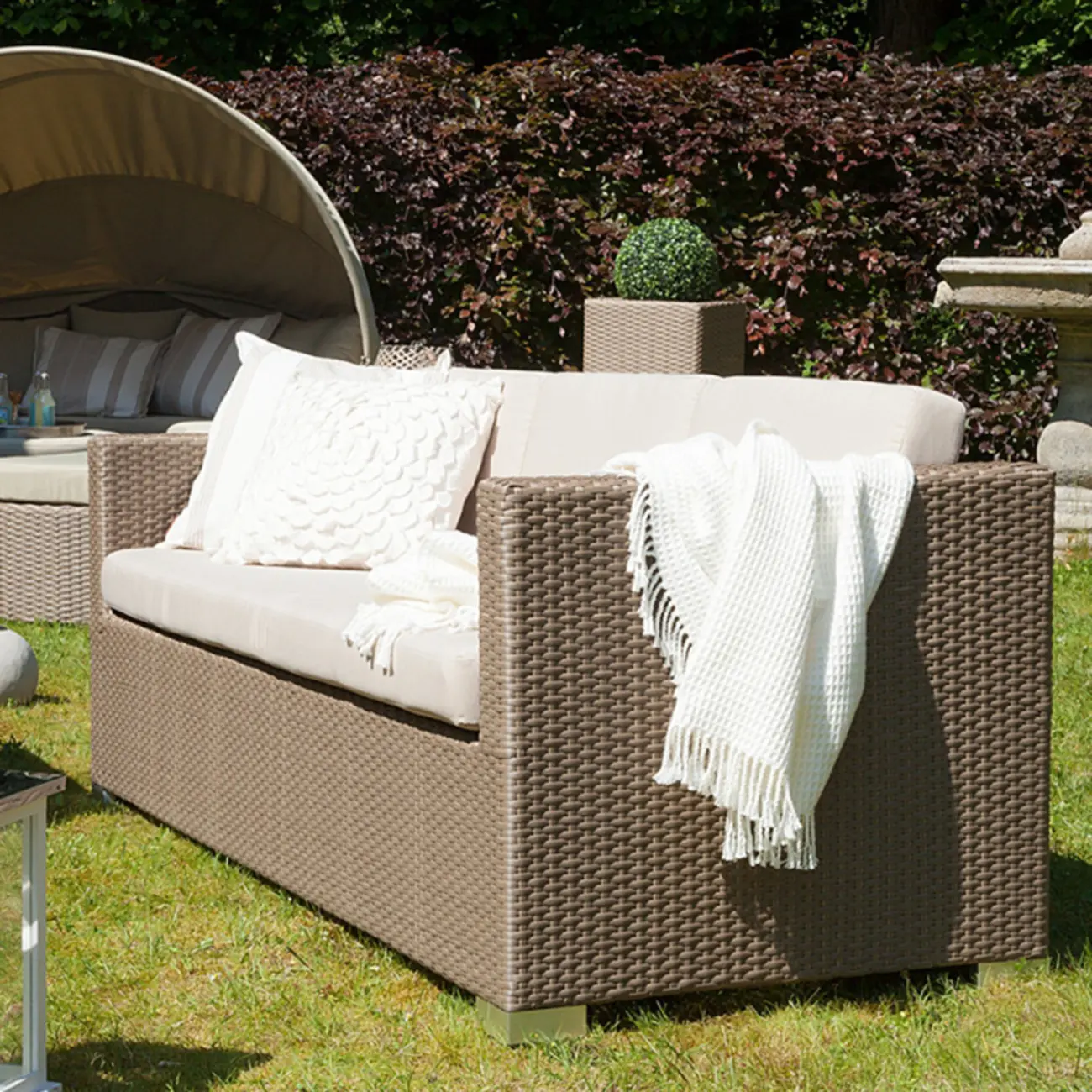 55" L All-Weather Wicker Outdoor Patio Sofa in Brown Image - 2 | homeyfad