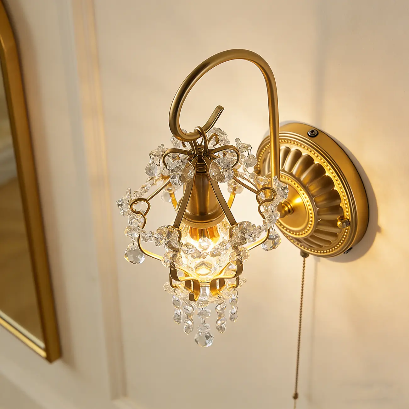 Elegant Gold Vintage Crystal Lantern Wall Sconce Rechargeable Image - 4 | homeyfad