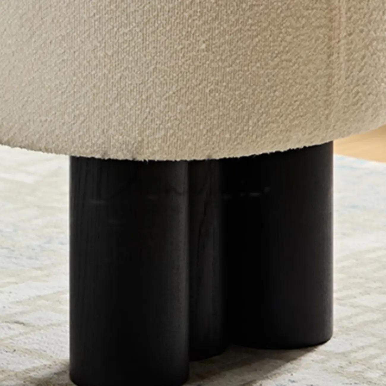 Simple White Upholstered Oval Entryway Bench Image - 4 | homeyfad