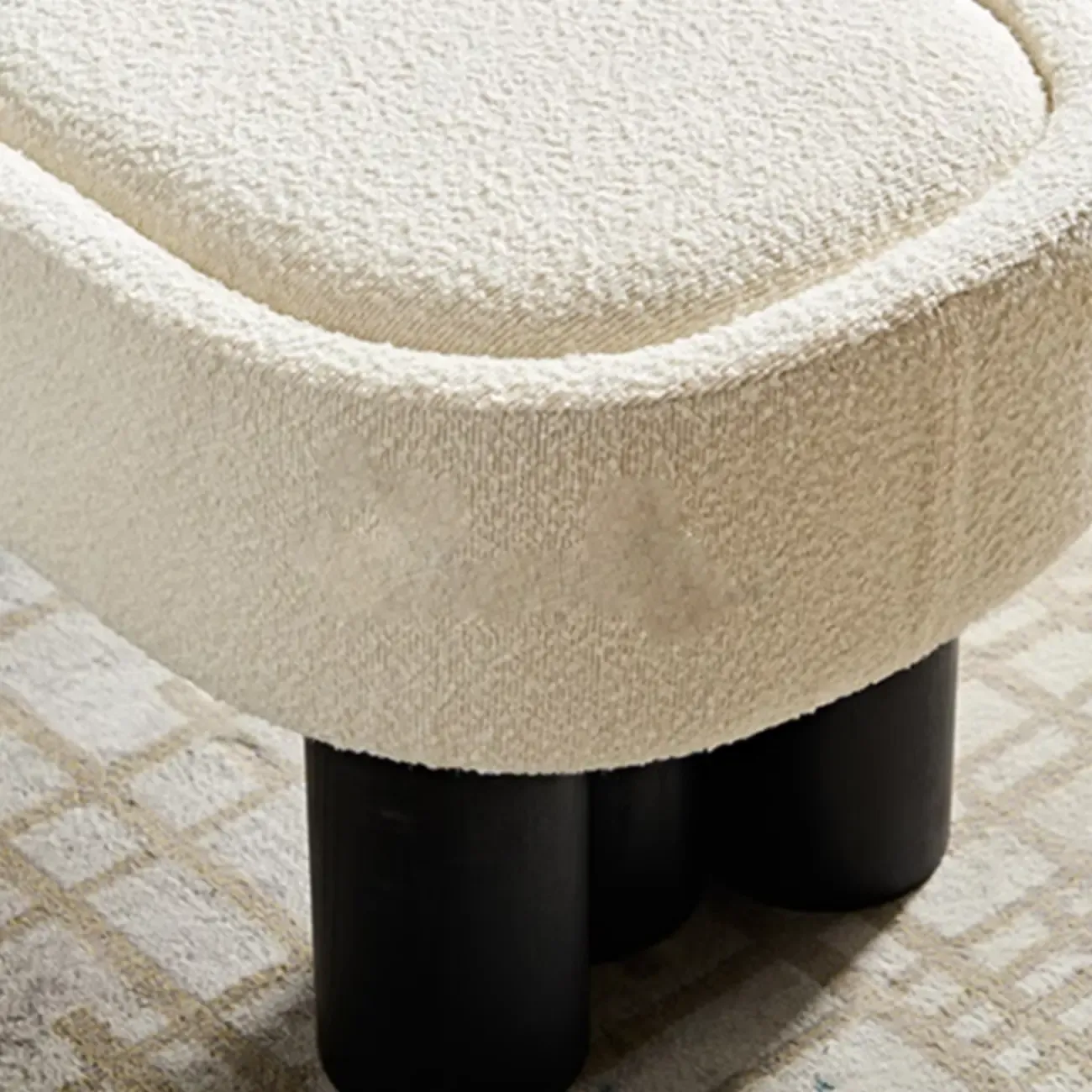 Simple White Upholstered Oval Entryway Bench Image - 6